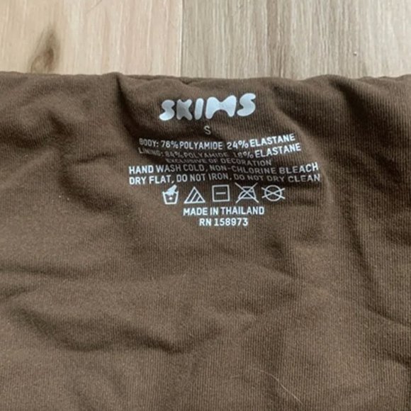 SKIMS Fits Everybody Bandeau Bra Brown Oxide Size Small - Picture 3 of 3